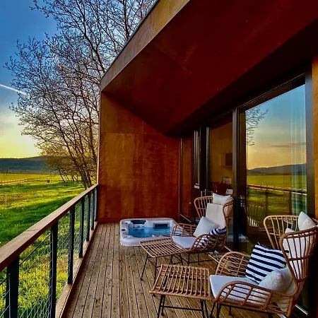 Treehouses Kapolcs Zalapetend